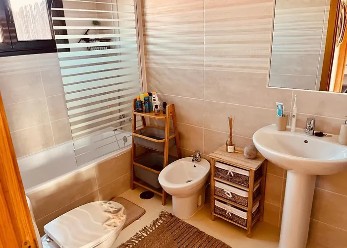 Stillvolle Mit Terrasse, Garten Und Grill Lajares